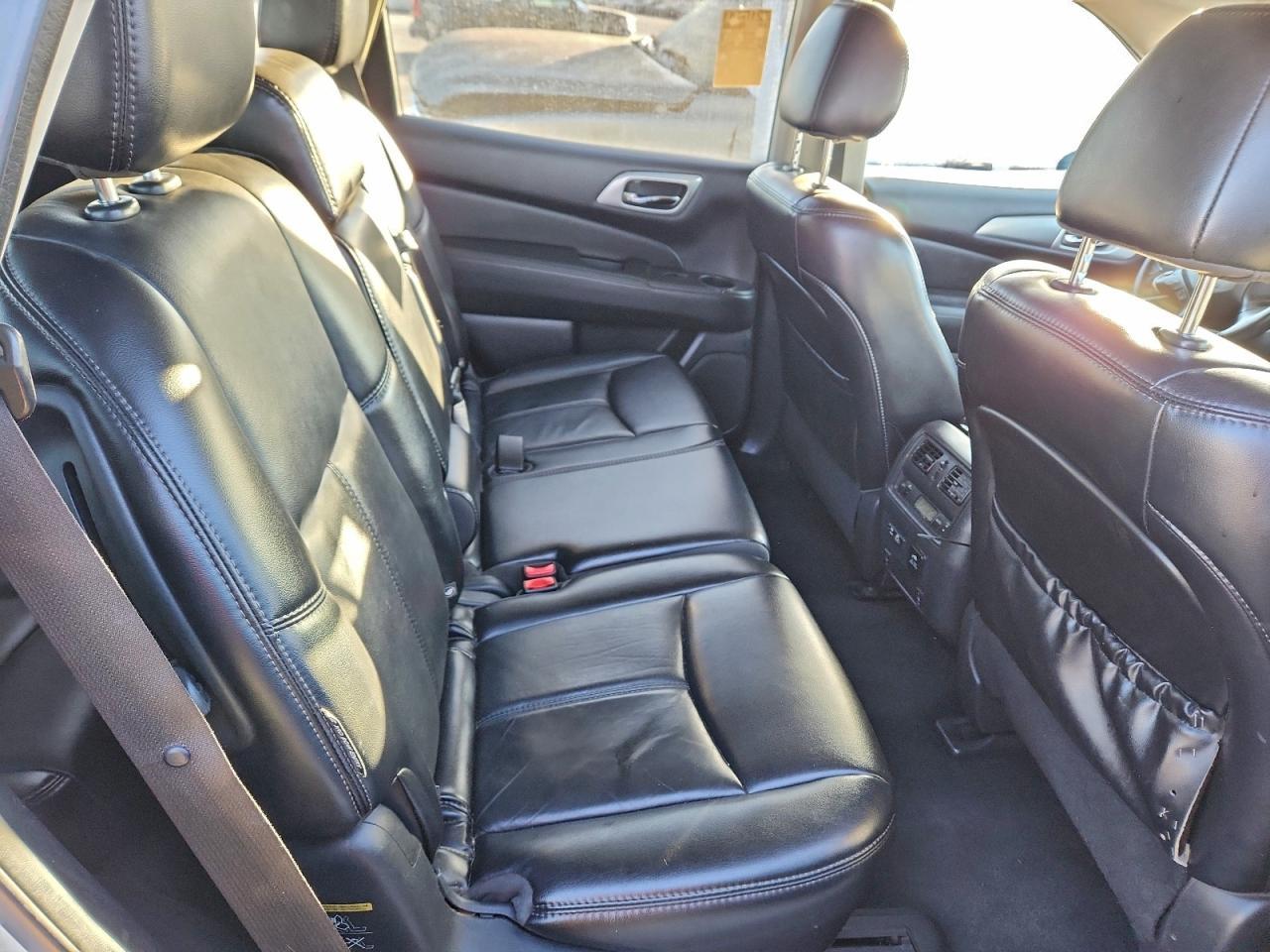 2019 NISSAN PATHFINDER — фото 11