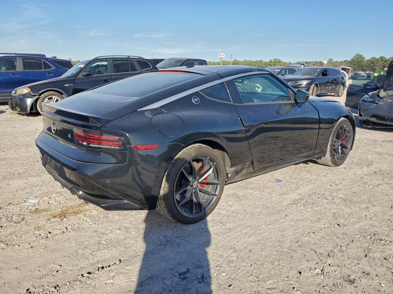 NISSAN Z