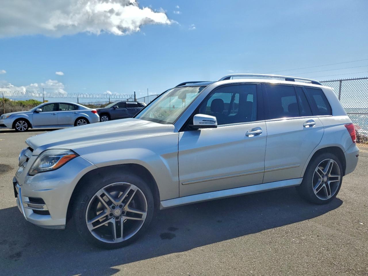 2015 MERCEDES-BENZ GLK-CLASS — фото 1