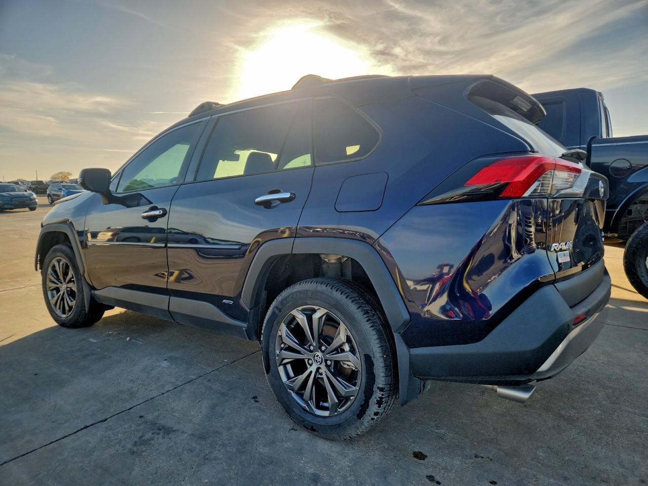 2023 TOYOTA RAV4 HYBRID — фото 2