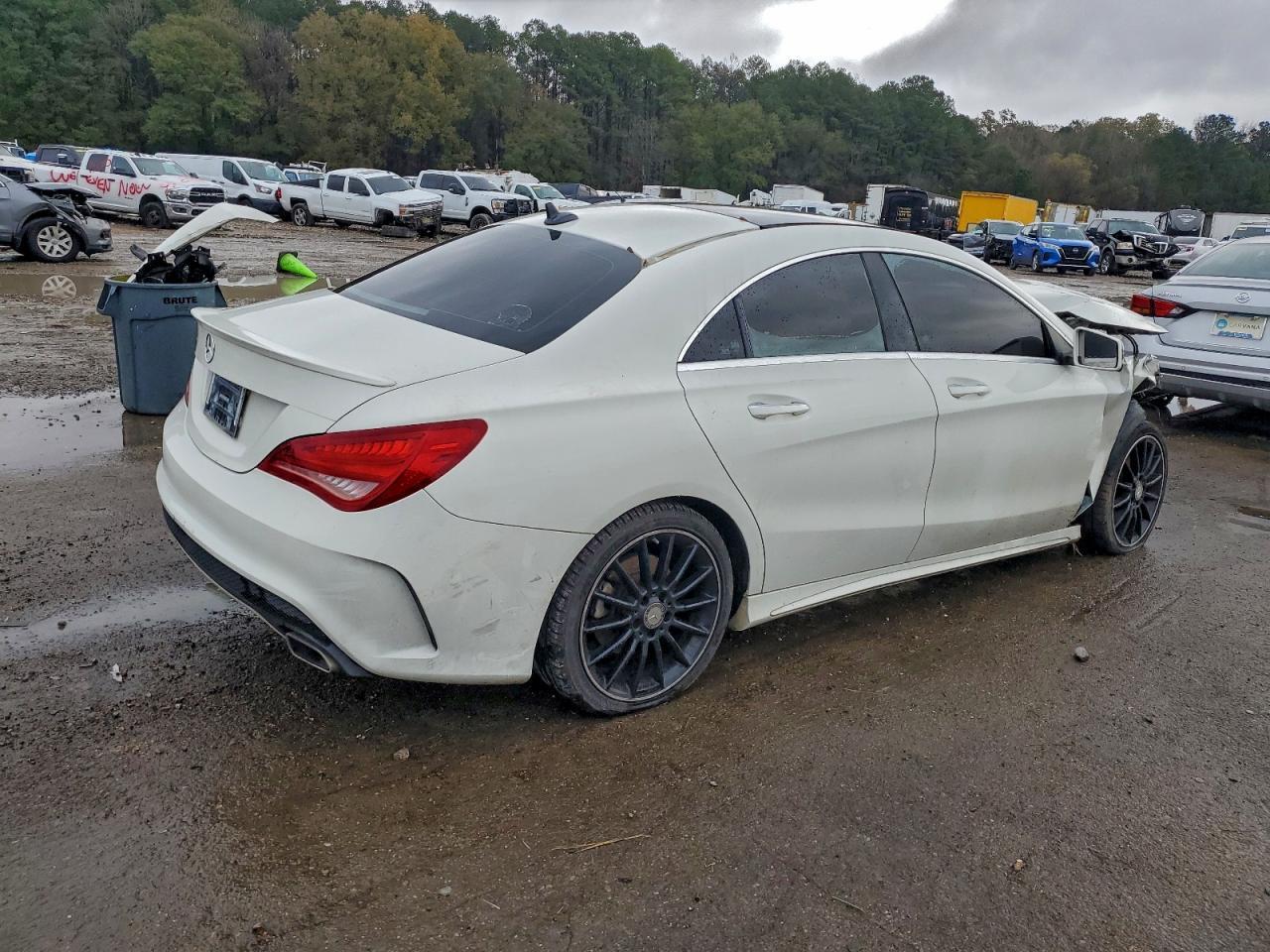 MERCEDES-BENZ CLA-CLASS