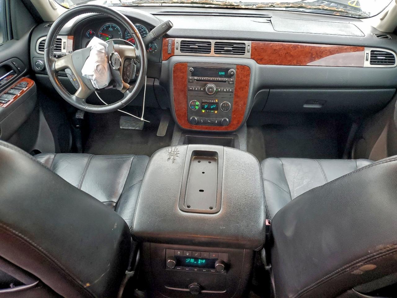 CHEVROLET TAHOE