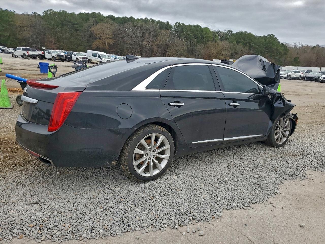 CADILLAC XTS
