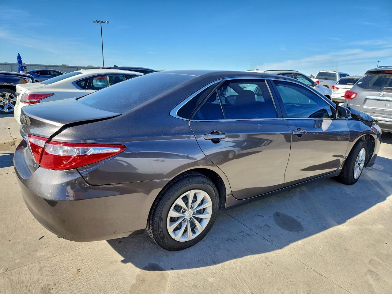 TOYOTA CAMRY