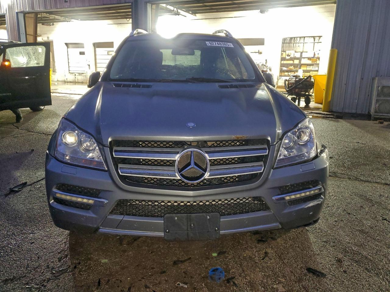 MERCEDES-BENZ GL-CLASS