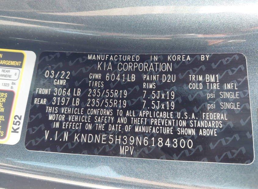 Kia Carnival Mpv