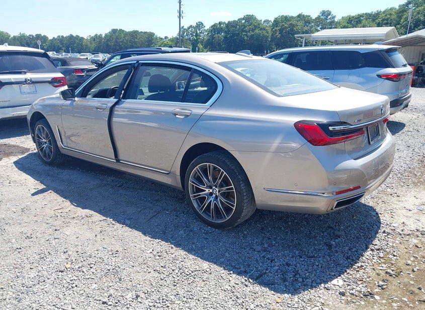 BMW 740I