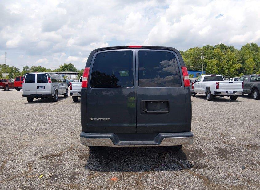 Chevrolet Express 3500