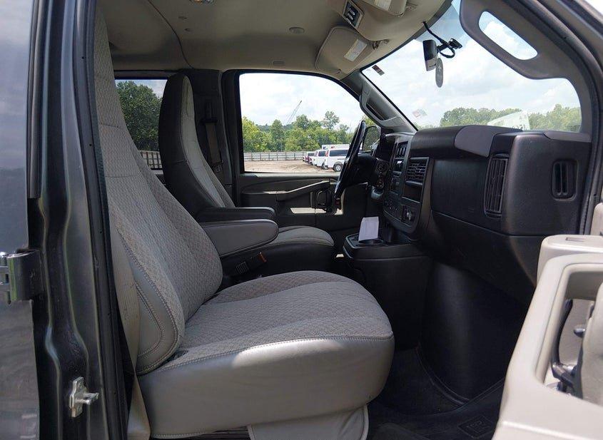 Chevrolet Express 3500