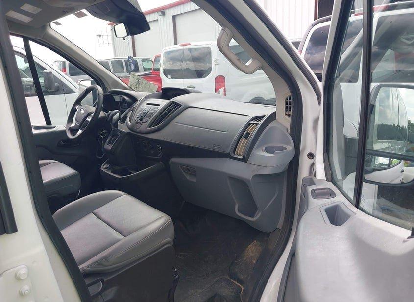 Ford Transit-350