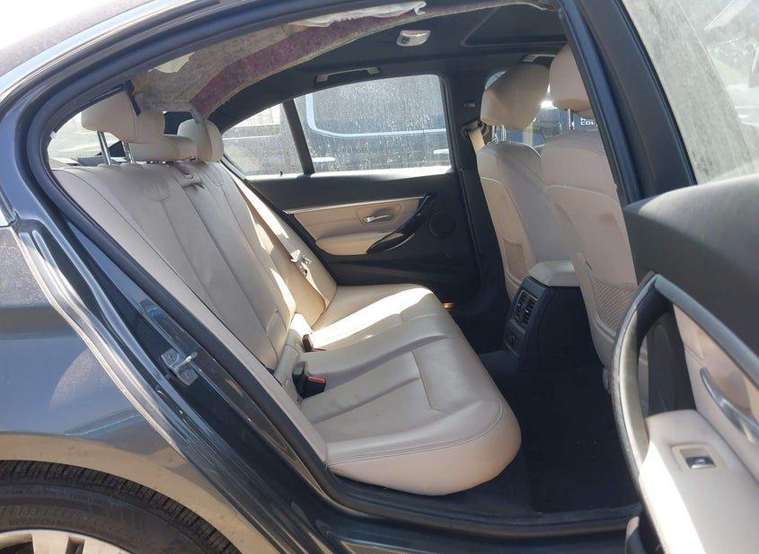 BMW 330E