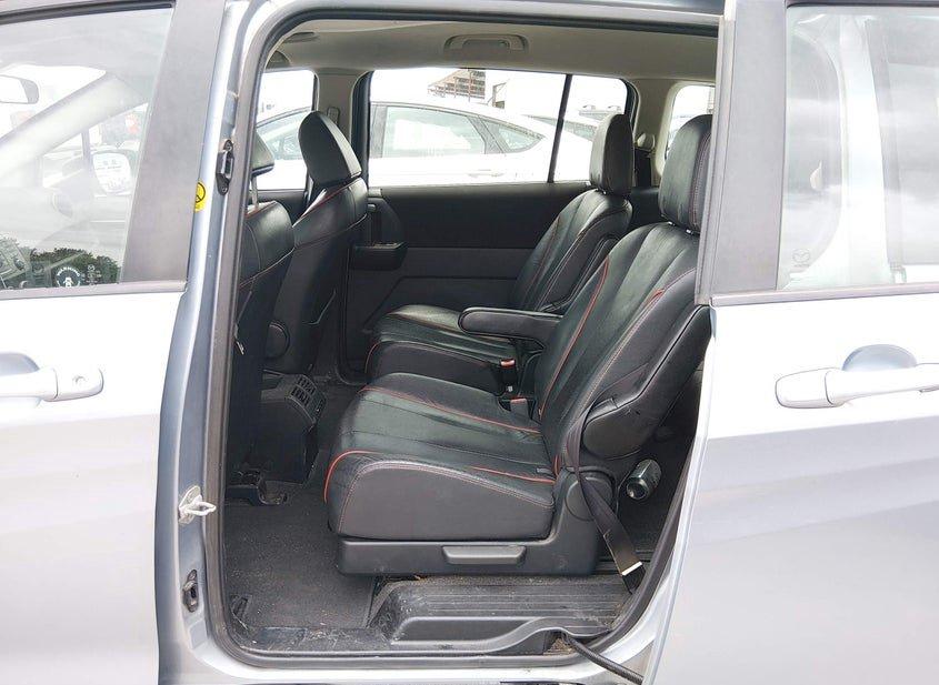 Mazda Mazda5