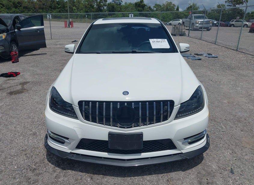Mercedes-Benz C 300