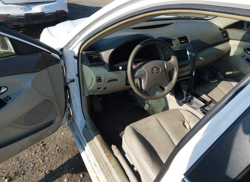 Toyota Camry Hybrid