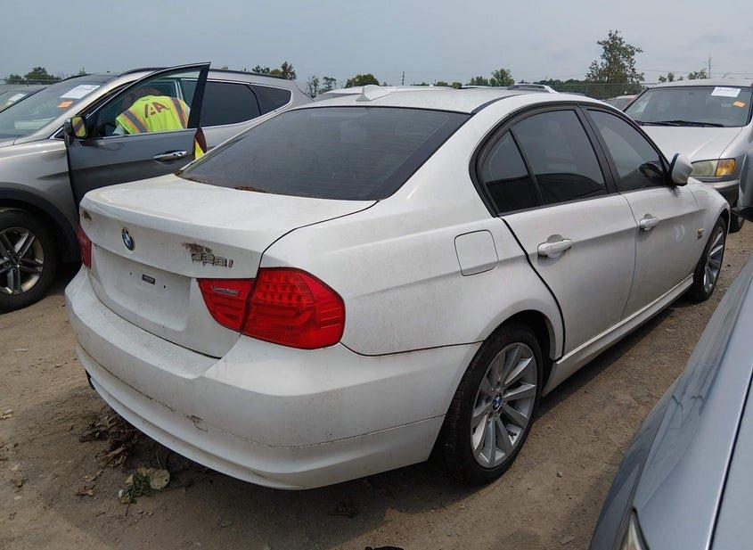 BMW 328I