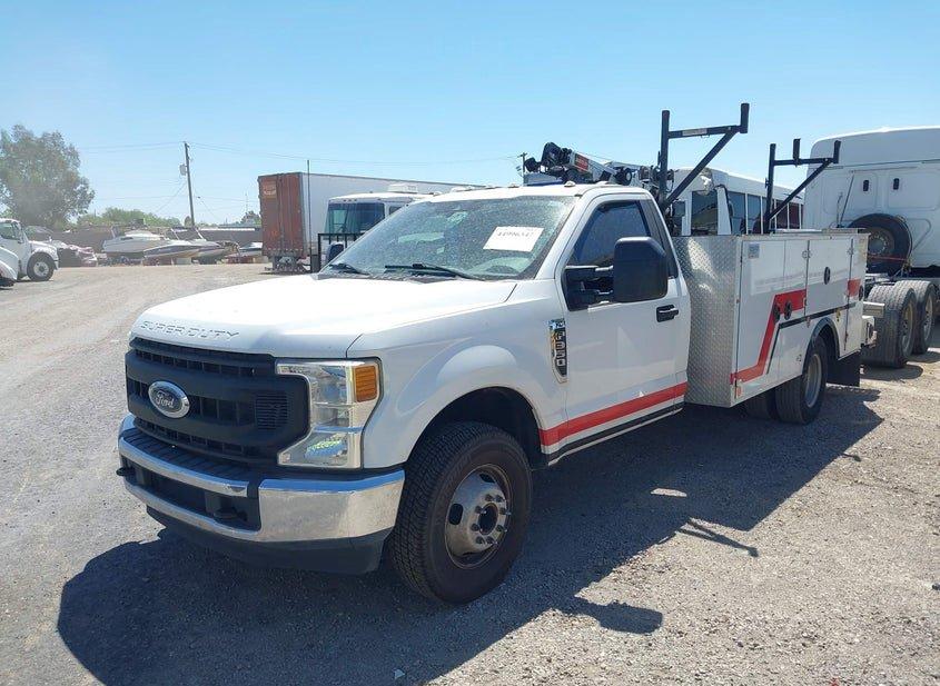 Ford F-350 Chassis