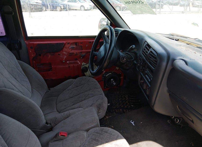 Chevrolet S-10