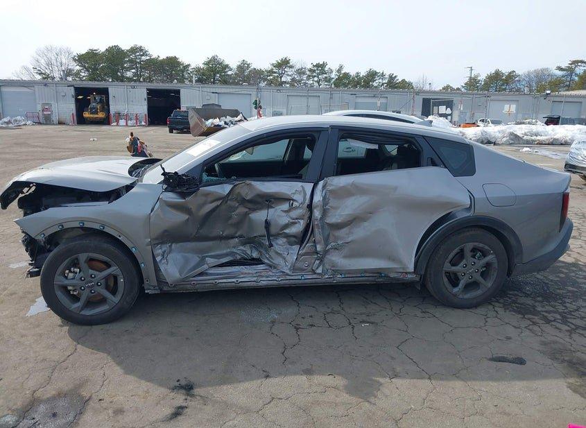 Kia K4