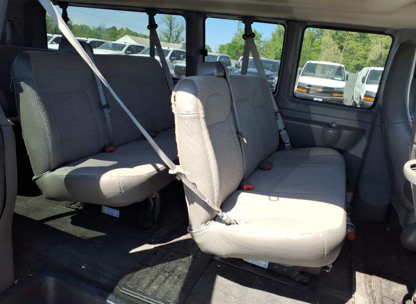 Chevrolet Express 3500