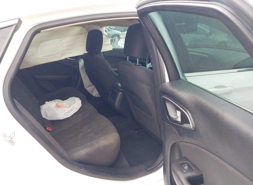 Chrysler 200