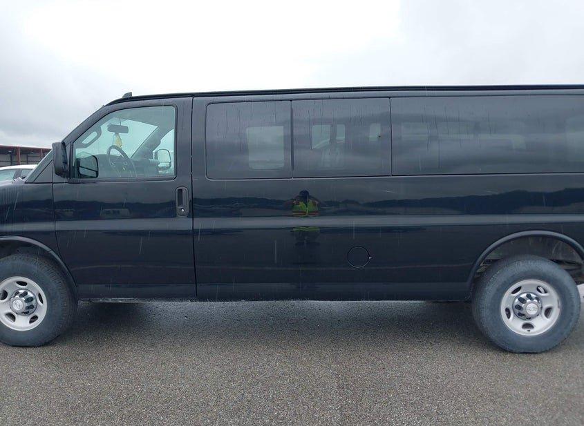 Chevrolet Express 3500