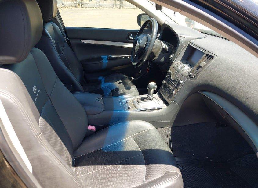 Infiniti G37