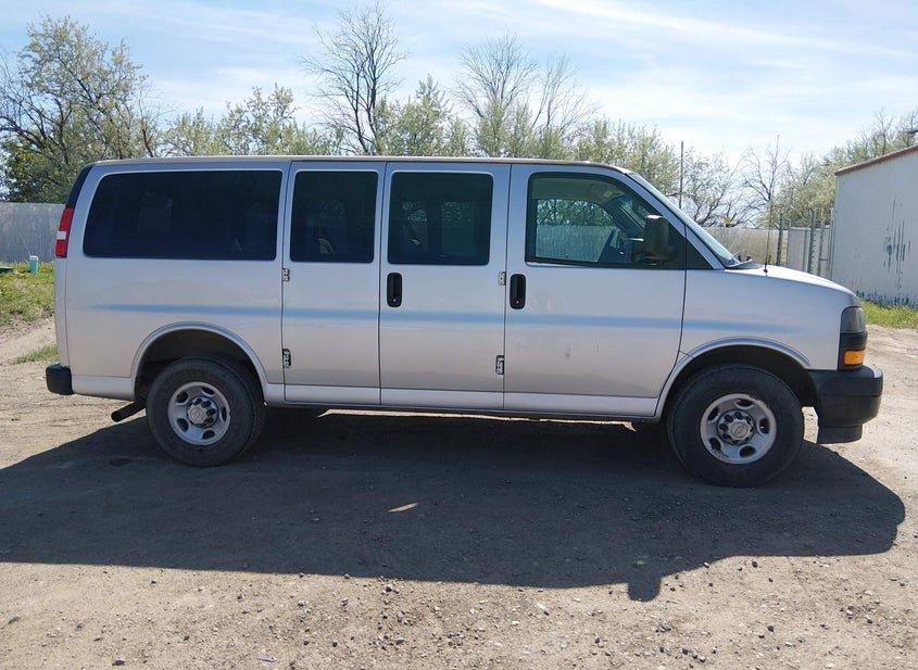 Chevrolet Express 2500