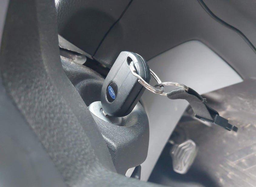 Ford Transit-350