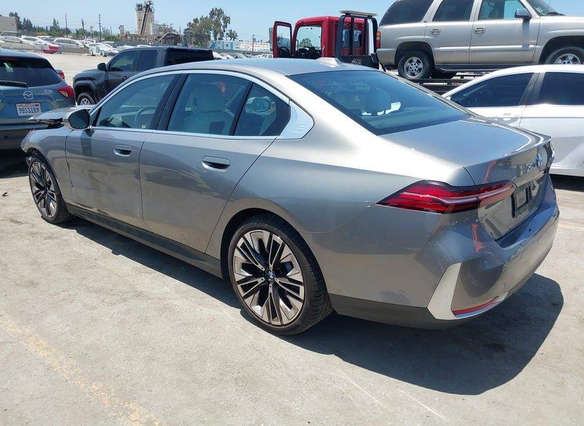BMW 530I