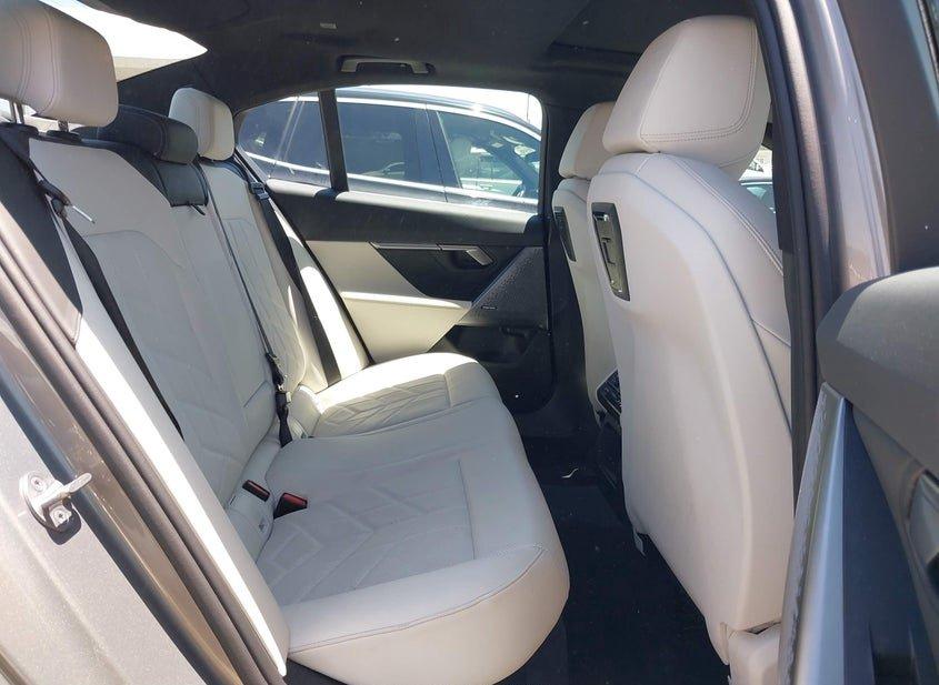 BMW 530I