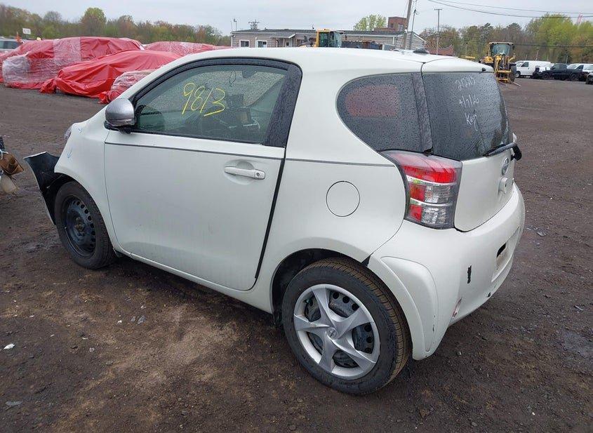 Scion Iq