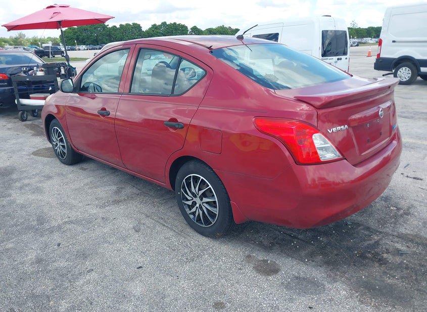 Nissan Versa