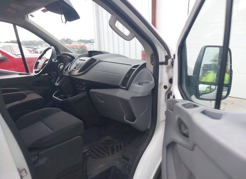 Ford Transit-350