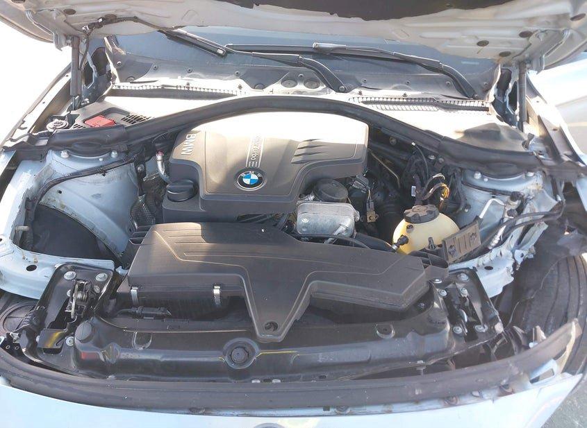 BMW 328I