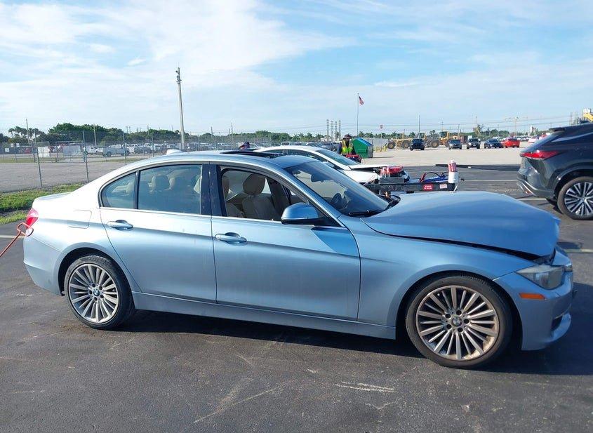 BMW 328I