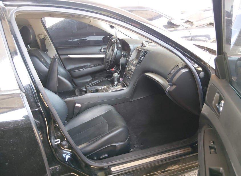 Infiniti G37