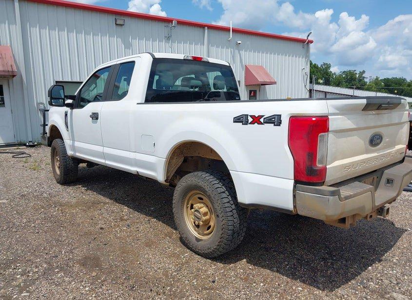 Ford F-250