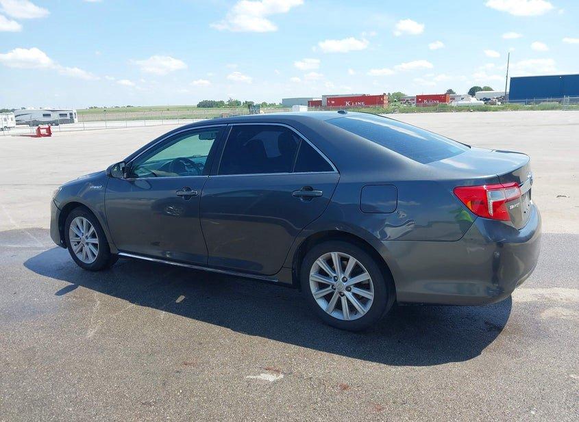 Toyota Camry Hybrid