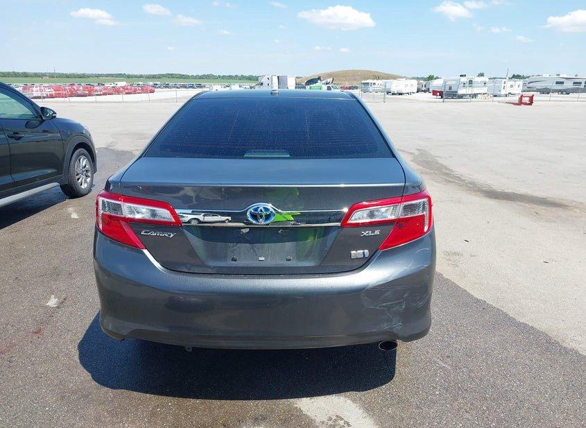 Toyota Camry Hybrid