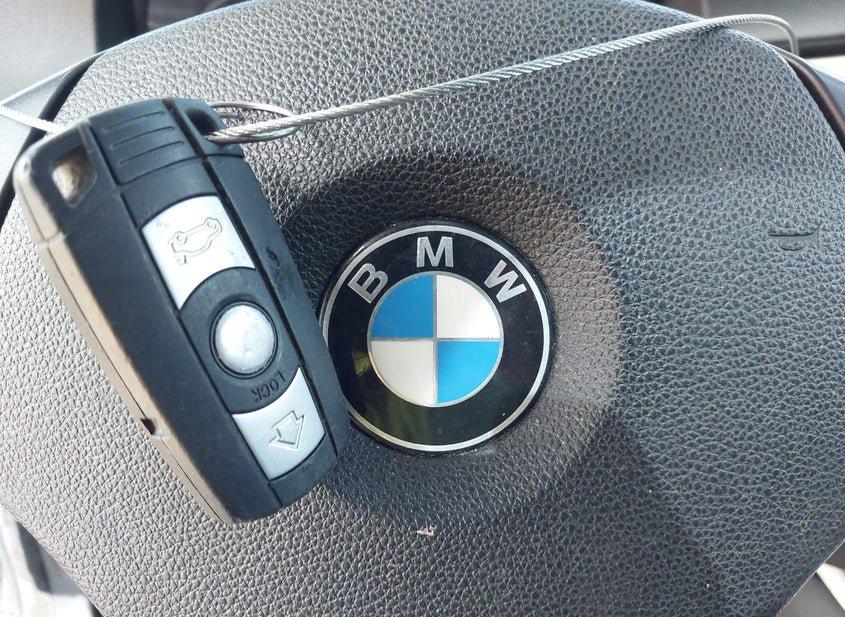 BMW 328I