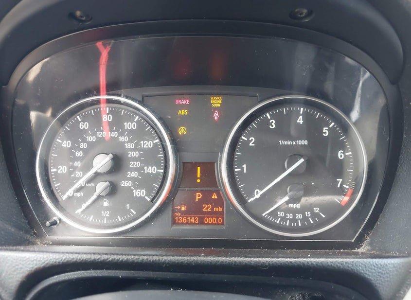 BMW 328I