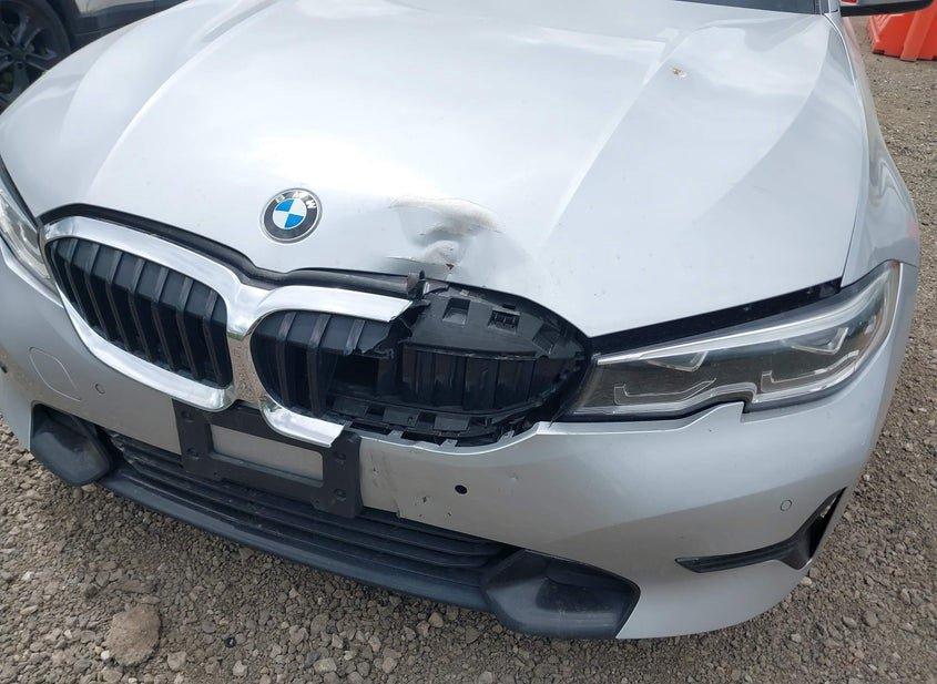 BMW 330I