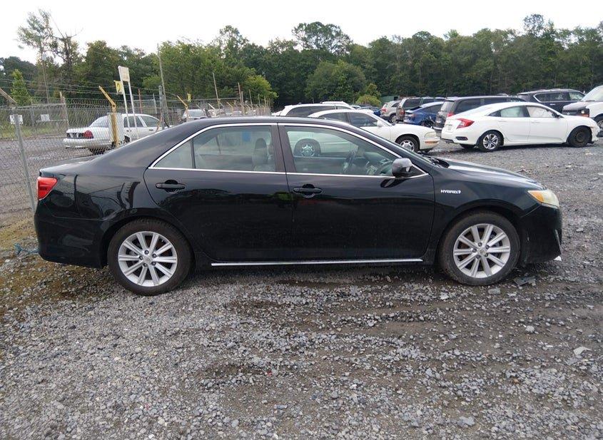 Toyota Camry Hybrid