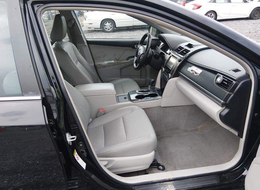 Toyota Camry Hybrid