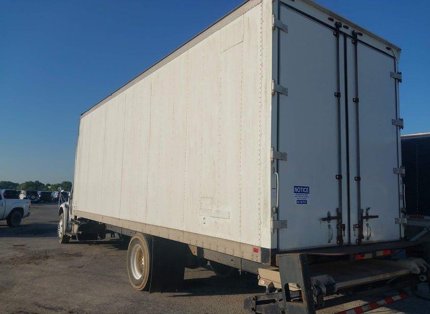Freightliner M2