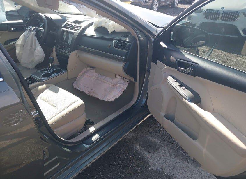 Toyota Camry Hybrid