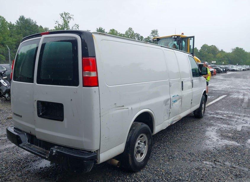 Chevrolet Express 2500