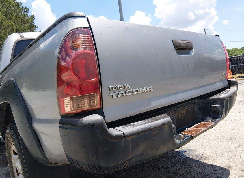 Toyota Tacoma