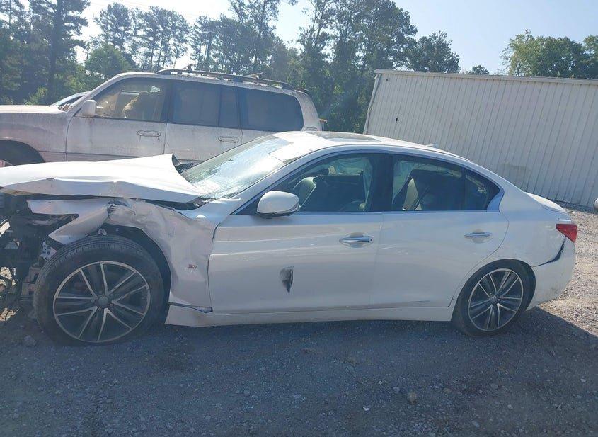 Infiniti Q50