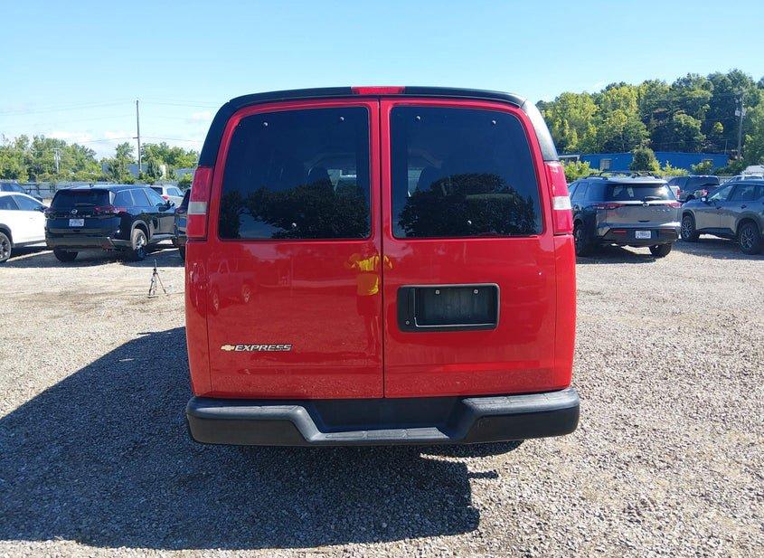 Chevrolet Express 2500